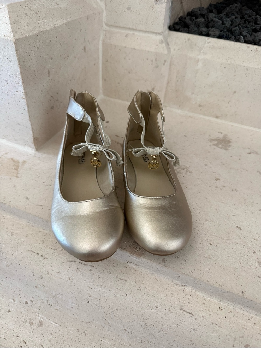 Girls Michael Kors size 1 ballet flat